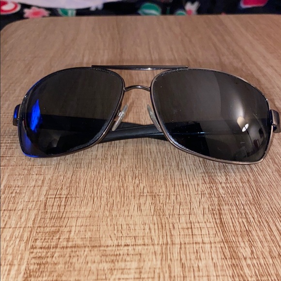 Prada Black Sunglasses - Picture 7 of 10